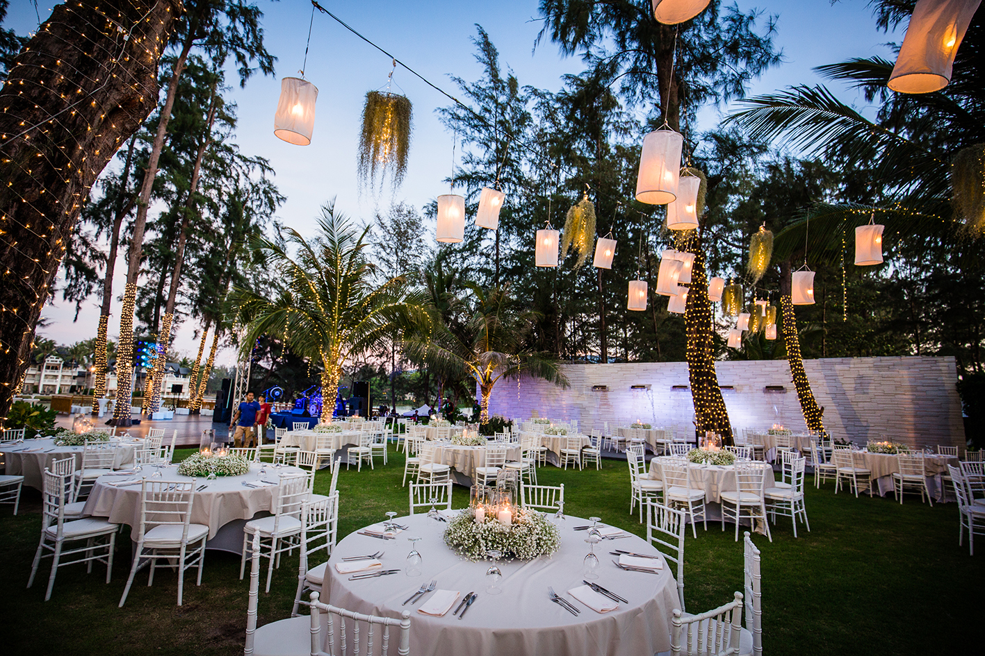 XANA Lawn & Lagoon Deck 